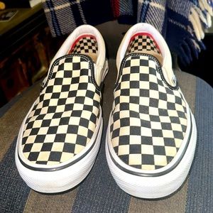 Checkered Slip on Vans men’s 10.5